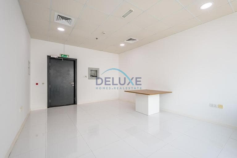 Fitted Commercial Space | Top Floor | Business Bay - Image 4