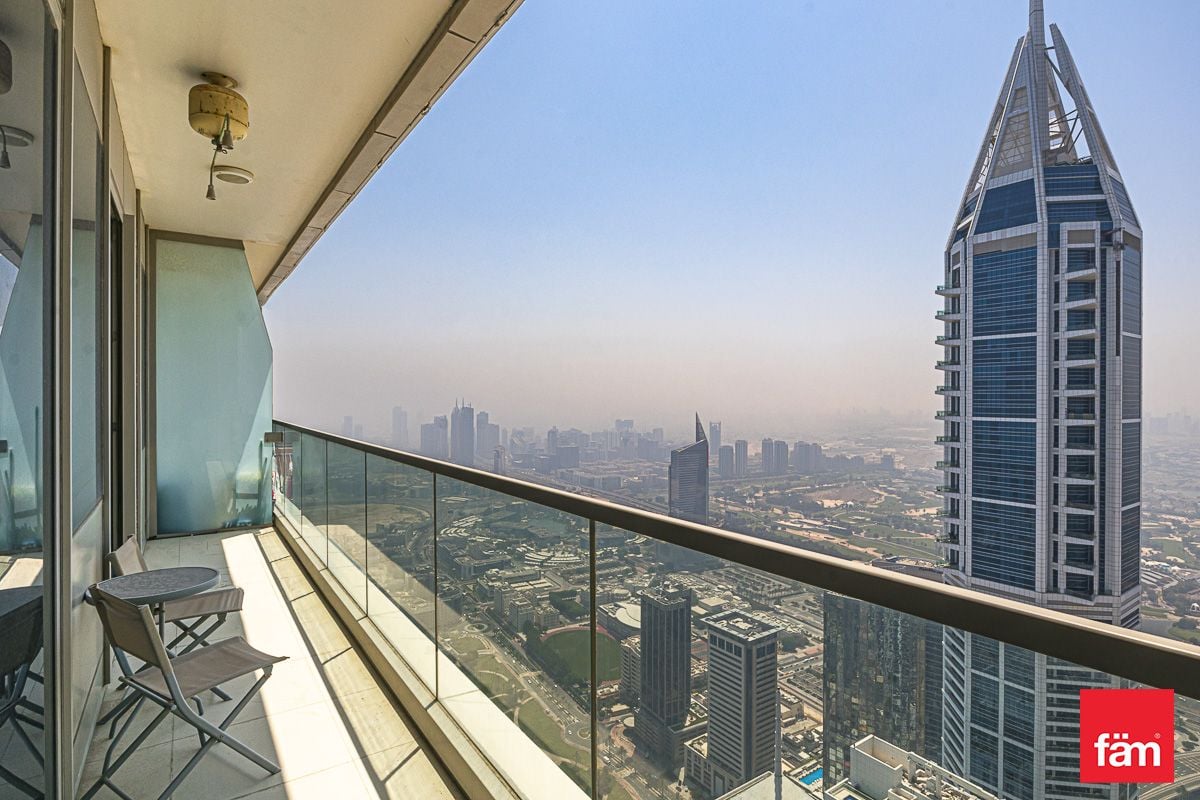 Stunning High-Floor Apartment-1