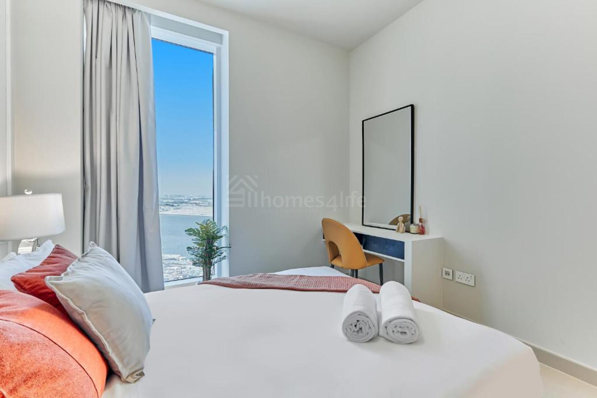 Luxury 1BR with Sea View-7